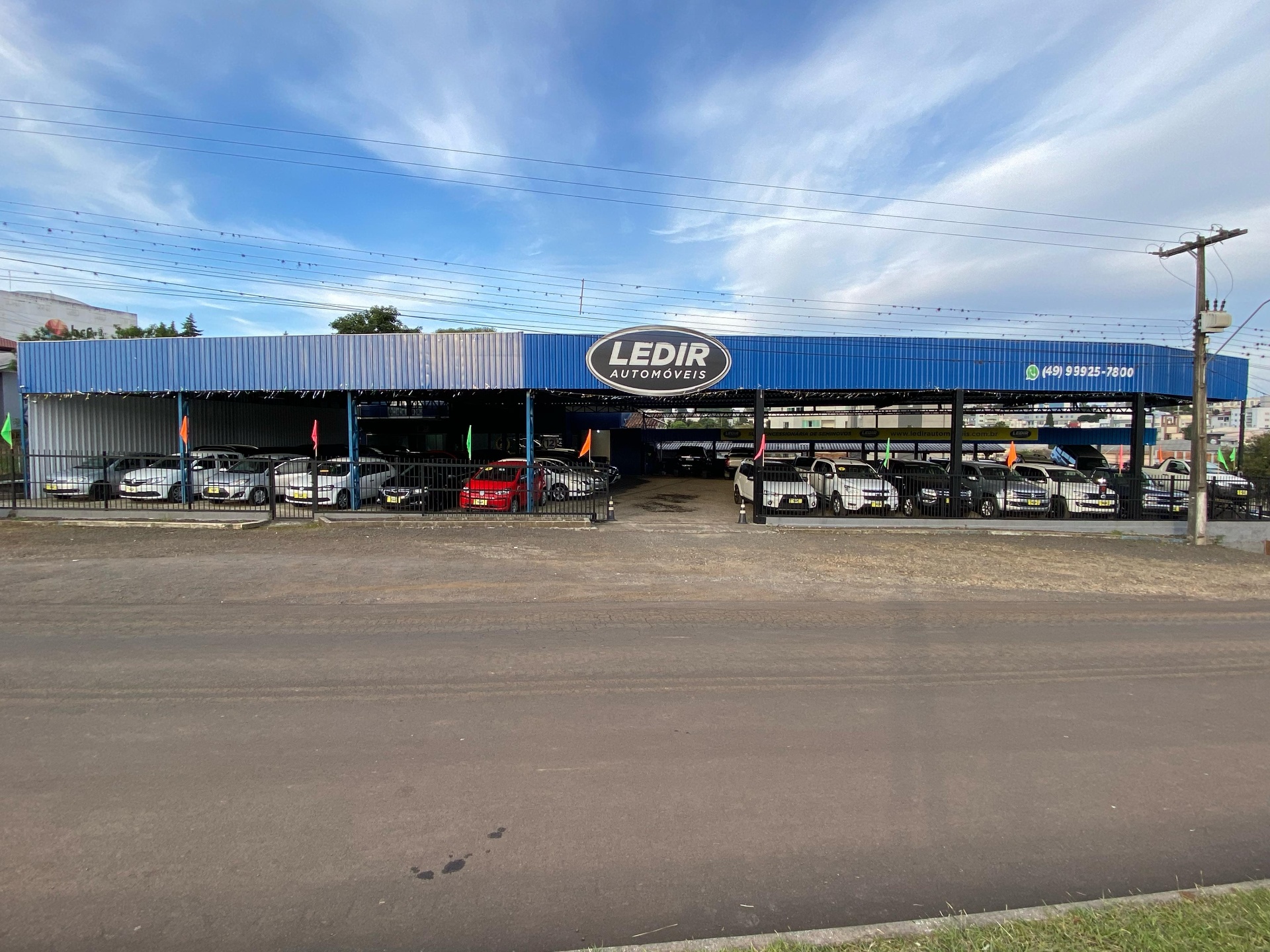 Ledir Automóveis - fachada 2